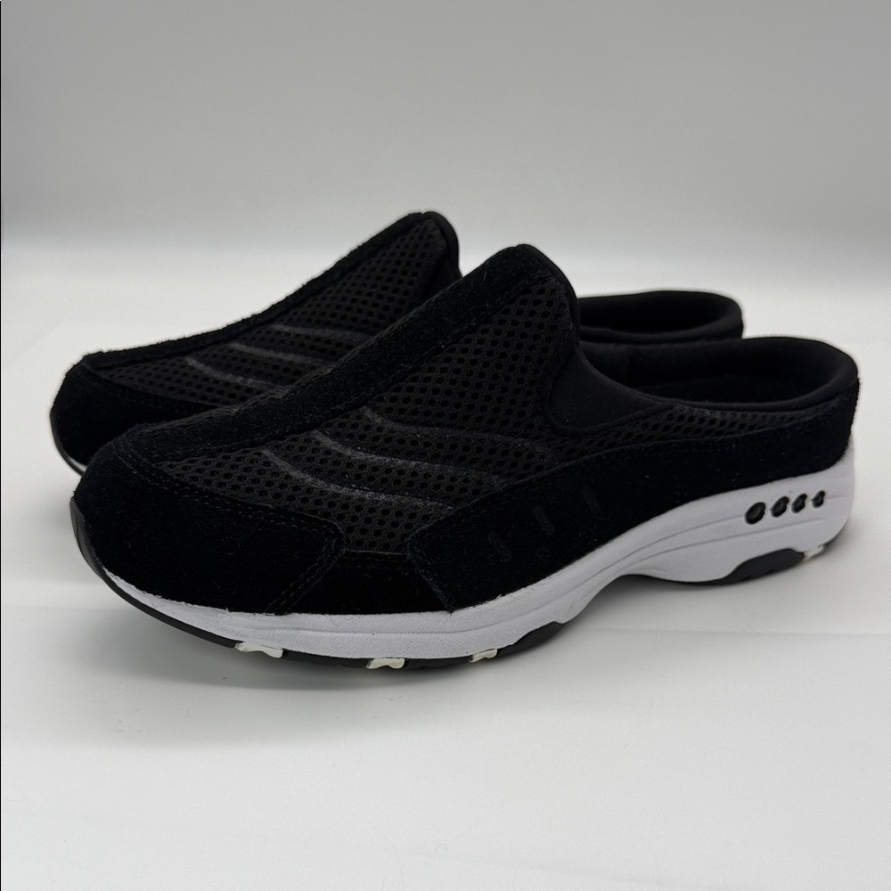Easy Spirit Women's‎ Slip-On Sneakers Size 7W Black Suede Comfort Shoes Like New
